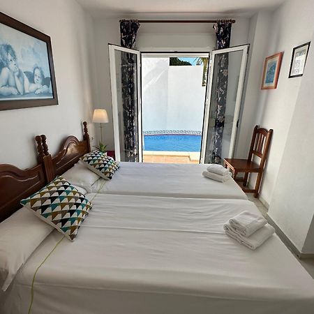 Spacious Family Villa Aljamar 8A Nerja Buitenkant foto