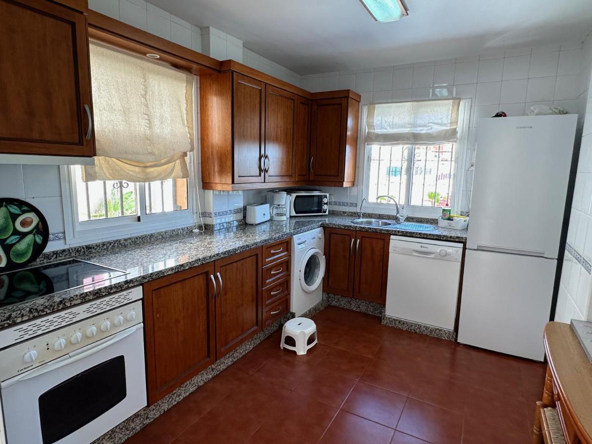 Spacious Family Villa Aljamar 8A Nerja Buitenkant foto