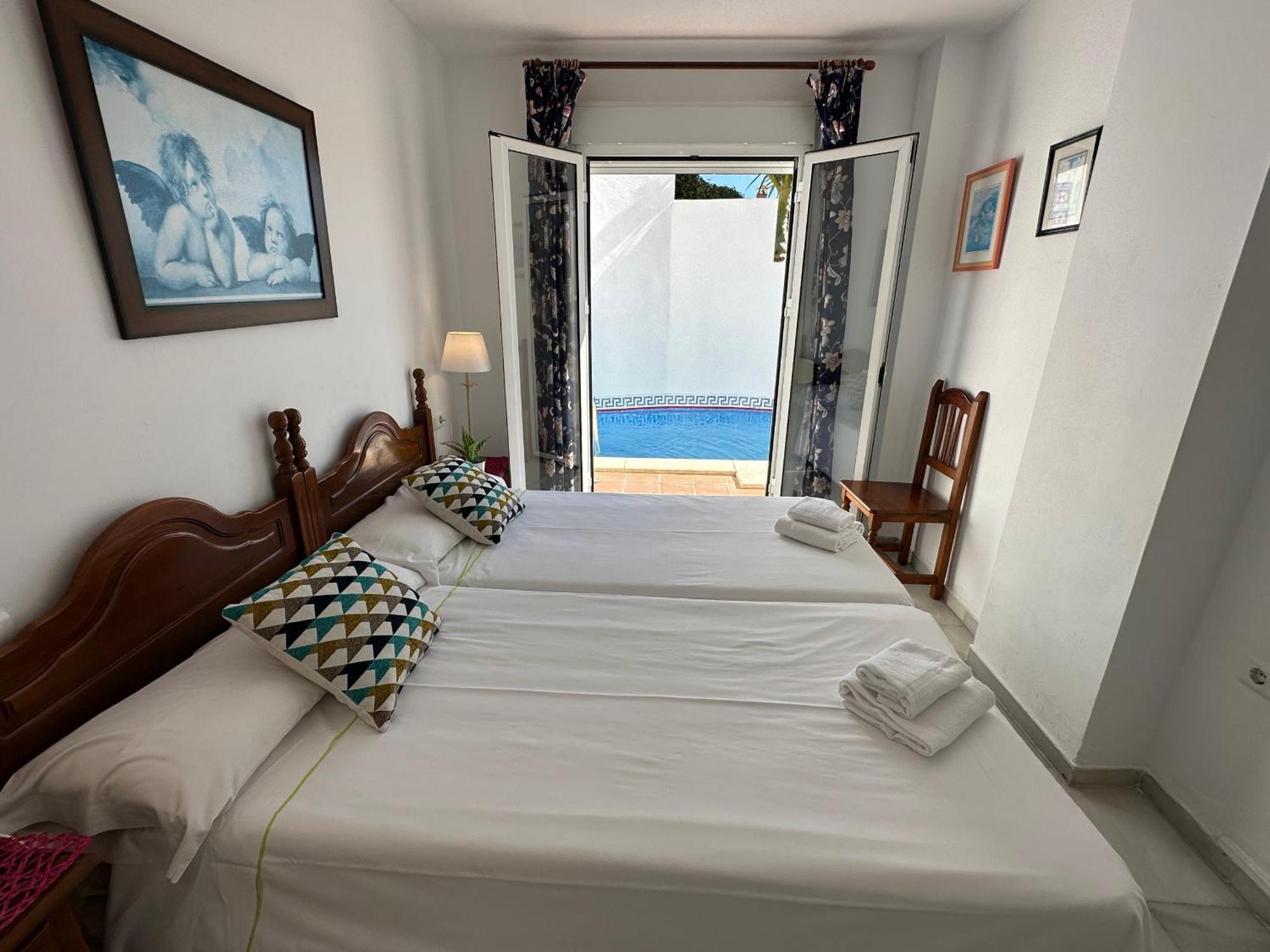 Spacious Family Villa Aljamar 8A Nerja Buitenkant foto