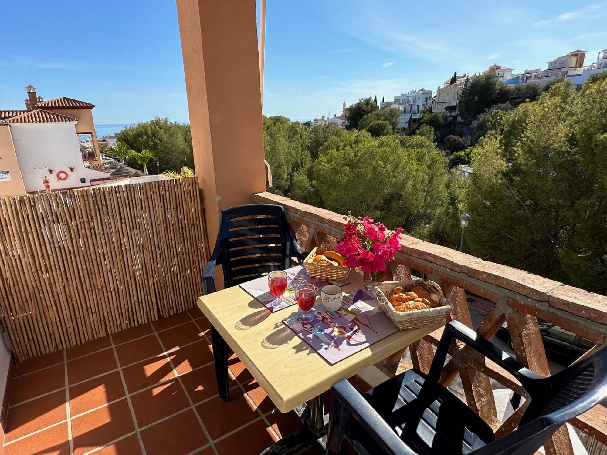 Spacious Family Villa Aljamar 8A Nerja Buitenkant foto